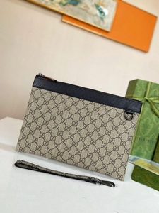 Gucci Wallets 189